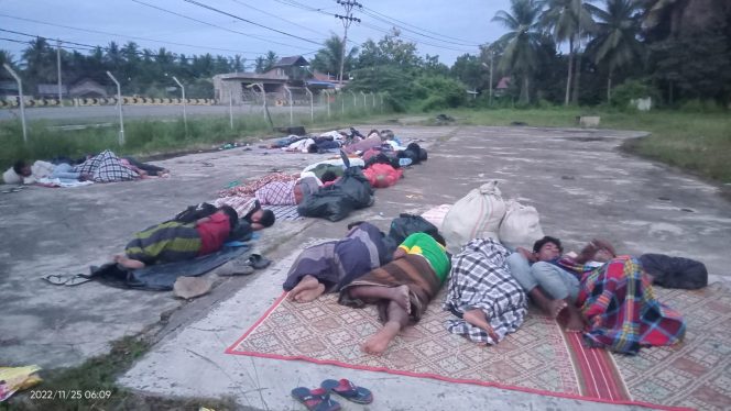 
					Terkatung-katung di Aceh, Kemenko Polhukam Minta Imigrasi Tampung Rohingya